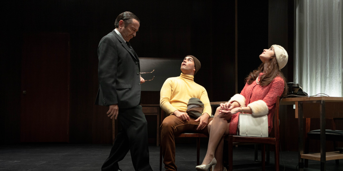 Peça 'Um, Dois, Três!' - Teatro do Bairro